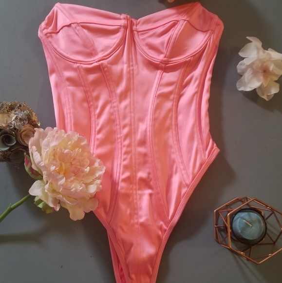 White Fox Boutique Tops - Hot pink corset bodysuit XS